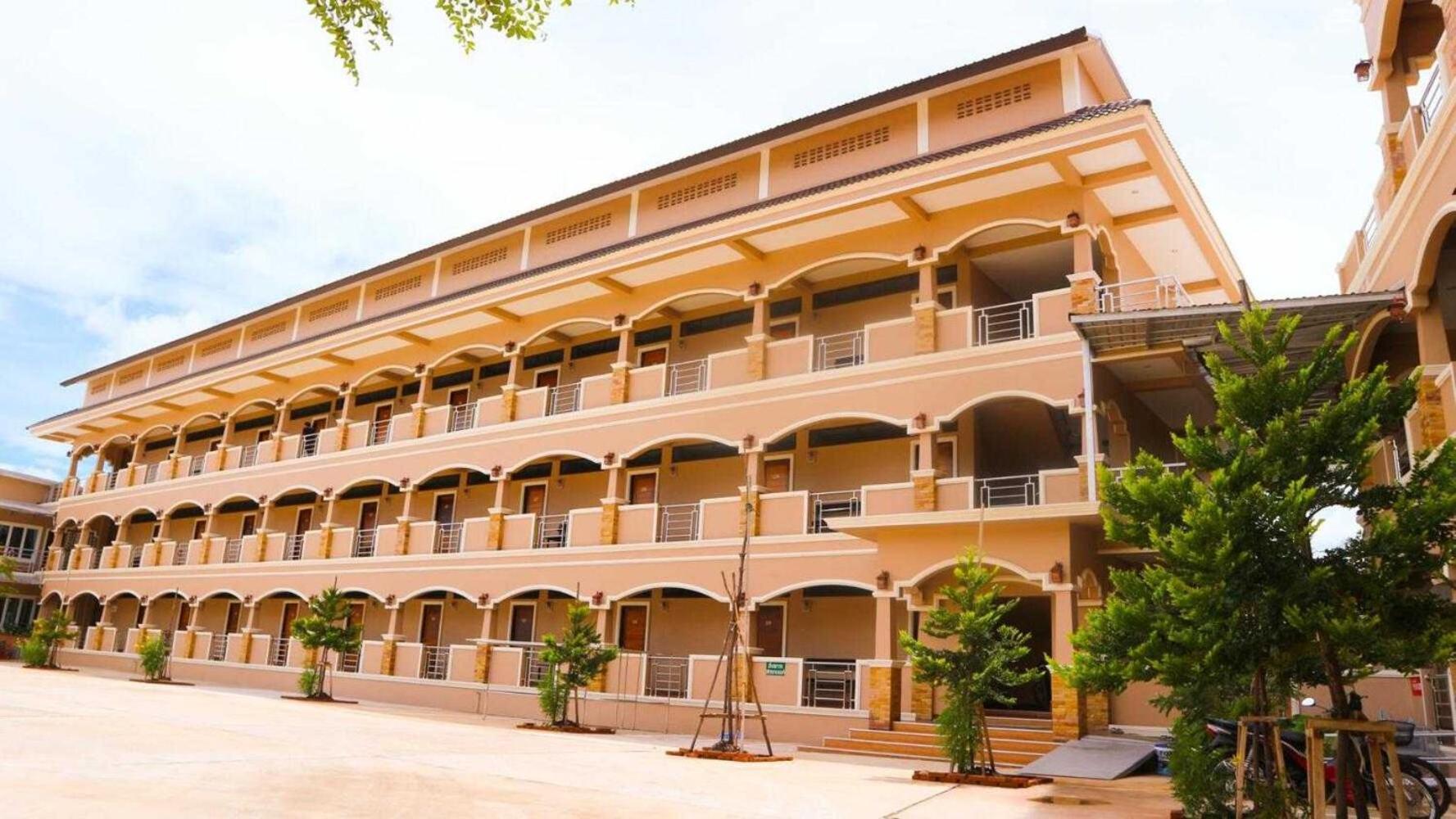 Capital O 75521 Sang Siri Apartment Samut Songkhram Exterior photo
